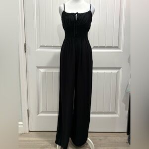 Forever 21 Black Sleeveless Jumpsuit Size S